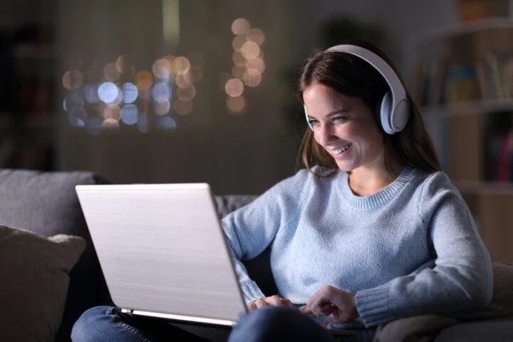 تقویت زبان با آهنگ انگلیسی